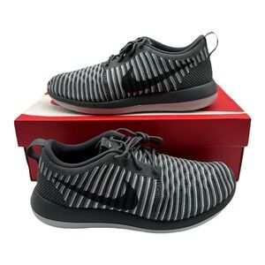Nike Roshe Two Flyknit Shoes Womens Sz 7.5 Dark‎ Grey Pure Platinum 844929-002